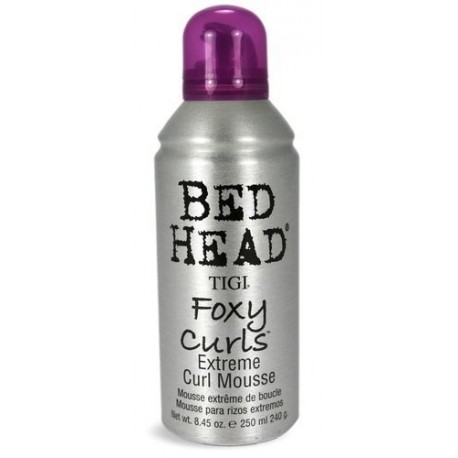 Tigi Bed Head Foxy Curls, Extreme Curl Mousse, plaukų putos moterims, 250ml