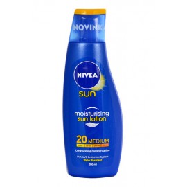 Nivea Sun Protect & Moisture, Sun kūno losjonas moterims ir vyrams, 200ml